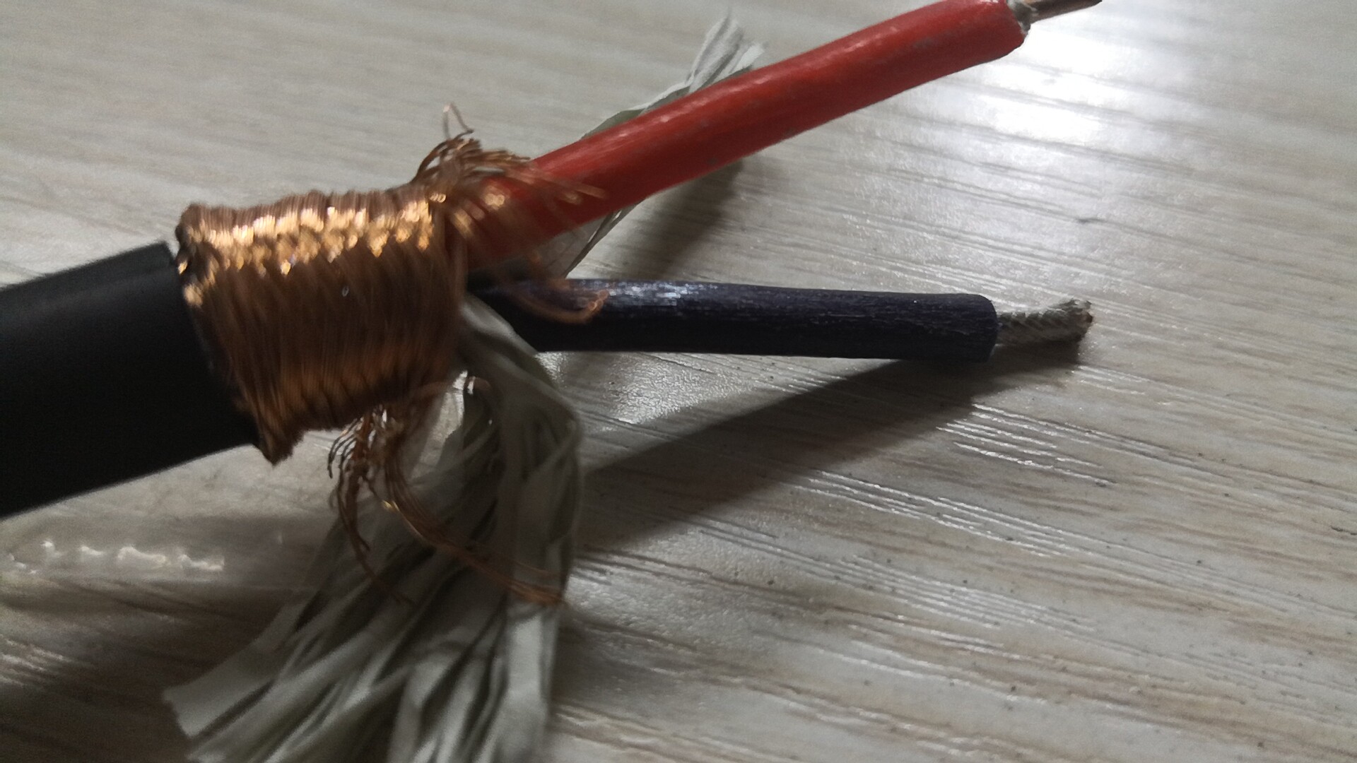 ZR-KX-HS-FV105P1-1*2*1.0a
